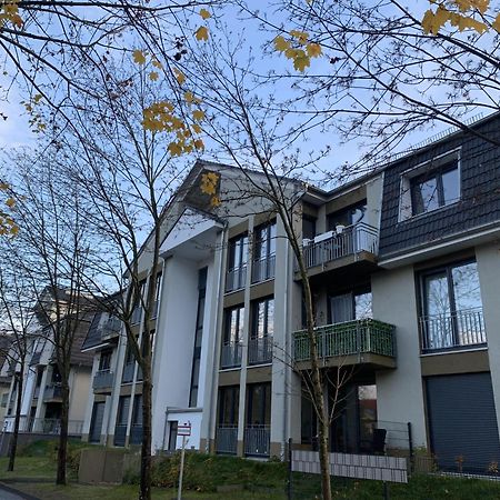 Neue Stillvolle Wohnung Im Steinbach Palais, Ideale Lage Бад Заров Екстериор снимка